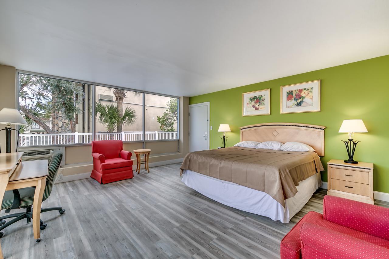 Beachcomber Inn & Suites Myrtle Beach Bagian luar foto